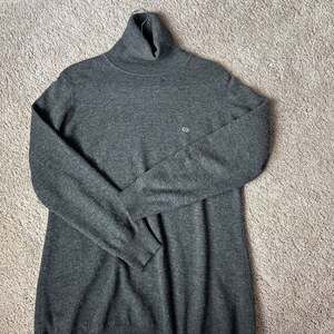 Escada Sport Gray Wool Turtleneck Sweater with Crystal Logo